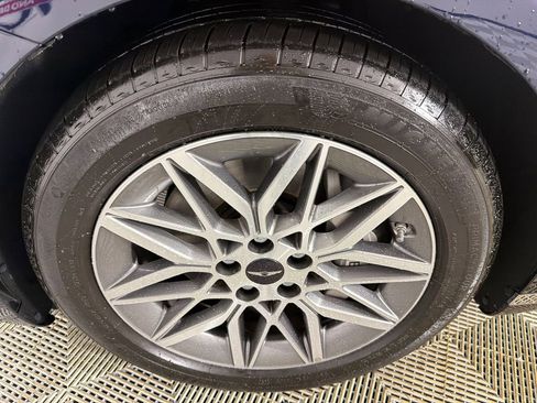 Used 2025 Genesis G80 2.5T AWD/4WD image 12