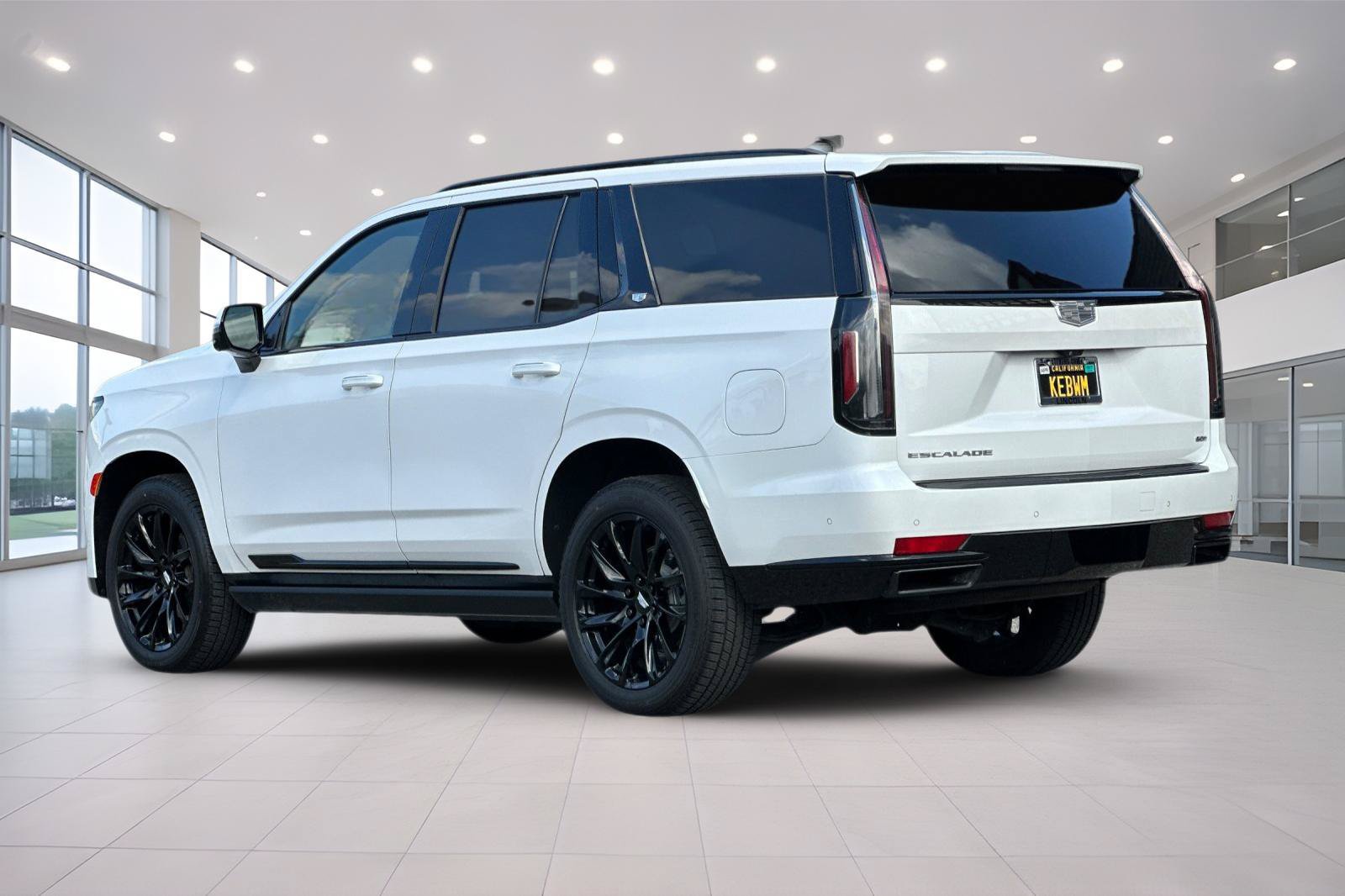 Used 2023 Cadillac Escalade Sport Platinum w/ LPO, ONYX Package AWD/4WD image 6
