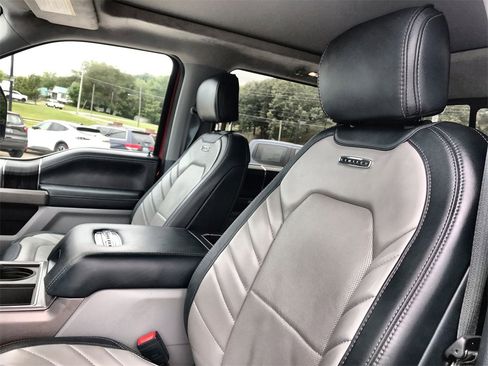 Used 2022 Ford F450 Limited image 11