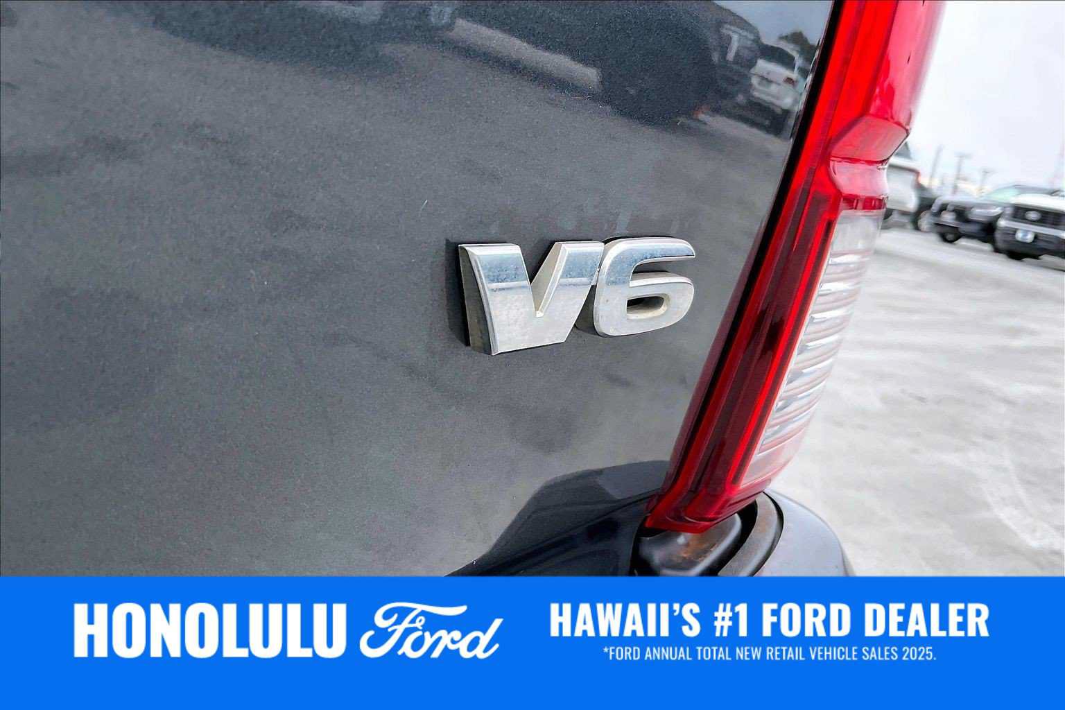 Used 2020 Toyota Tacoma TRD Off-Road w/ Technology Package RWD image 7