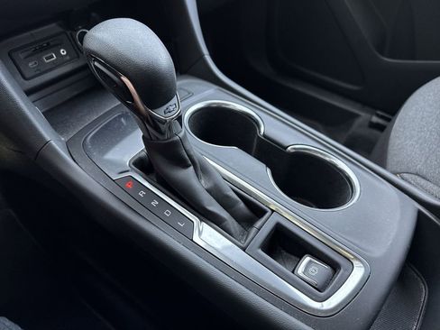 Used 2024 Chevrolet Equinox LT image 24