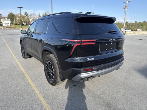 New 2026 Chevrolet Traverse Z71 w/ Driver Confidence Package image 6