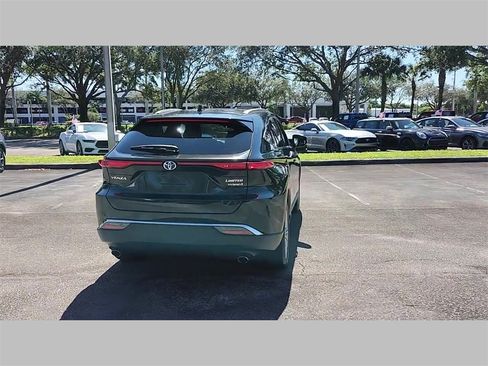 Used 2021 Toyota Venza Limited image 36