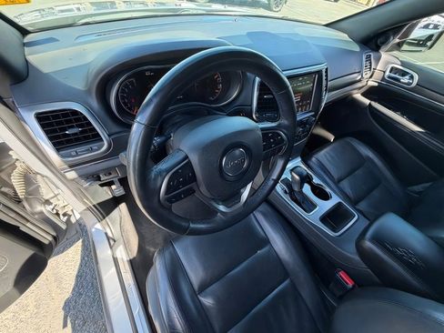 Used 2018 Jeep Grand Cherokee Limited RWD image 14