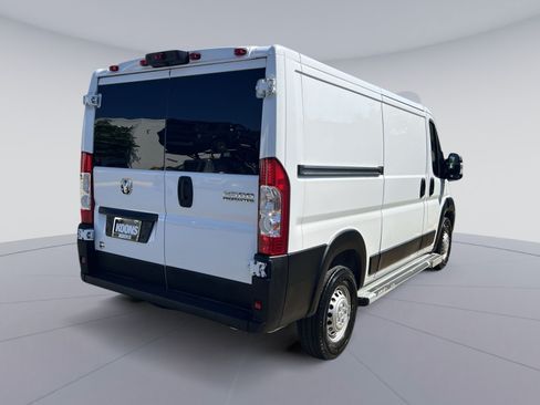 Used 2025 RAM ProMaster 2500 w/ U-Haul Equipment Group FWD image 5