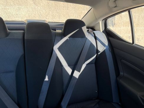 Used 2025 Nissan Versa SV FWD image 35