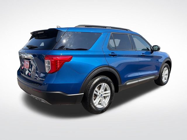 Used 2022 Ford Explorer XLT w/ Equipment Group 202A AWD/4WD image 9