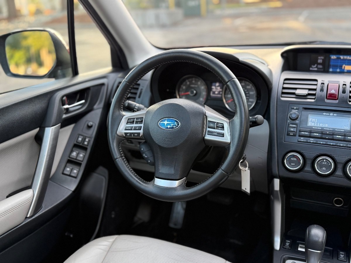 Used 2014 Subaru Forester 2.5i Limited AWD/4WD image 18