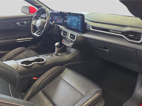Used 2025 Ford Mustang Premium RWD image 20