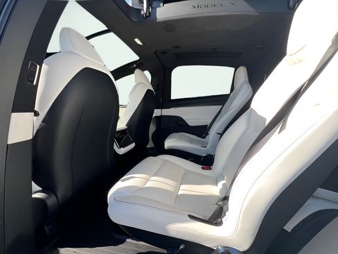 Used 2022 Tesla Model X Plaid AWD/4WD image 17