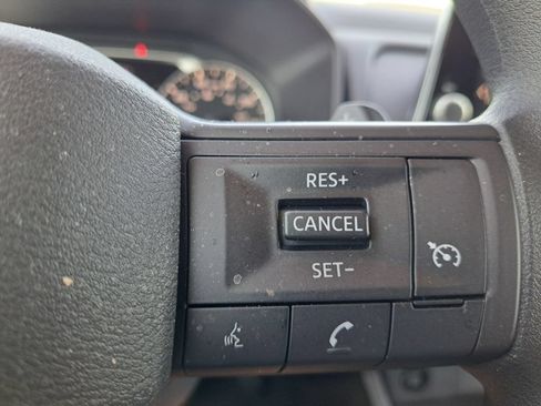 Used 2026 Nissan Rogue S FWD image 13