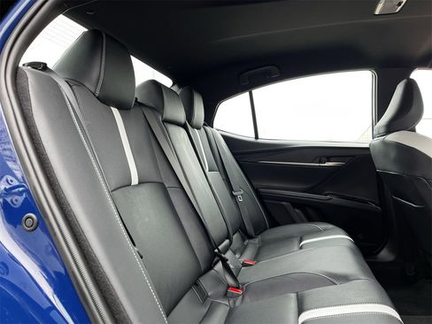 Used 2025 Toyota Camry SE image 26