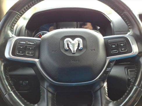 Used 2020 RAM 2500 Laramie image 26