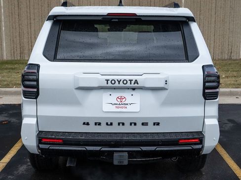 New 2025 Toyota 4Runner TRD Sport image 6