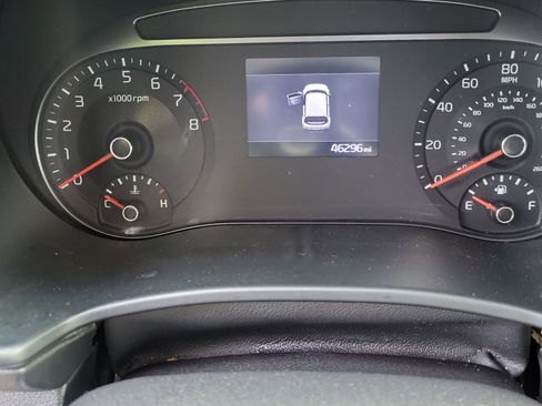 Used 2020 Kia Soul S image 11