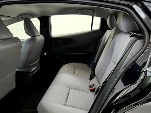 Used 2024 Toyota Prius LE AWD/4WD image 21