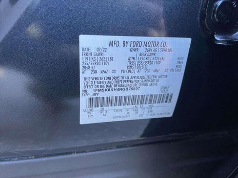 Used 2022 Ford Explorer ST-Line w/ Class IV Trailer Tow Package image 10