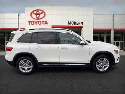 Used 2023 Mercedes-Benz GLB 250 4MATIC image 6