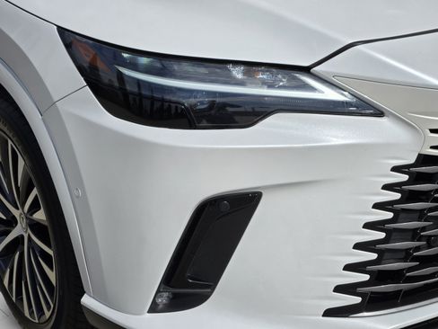 Used 2024 Lexus RX 350 Premium Plus w/ Convenience Package FWD image 33