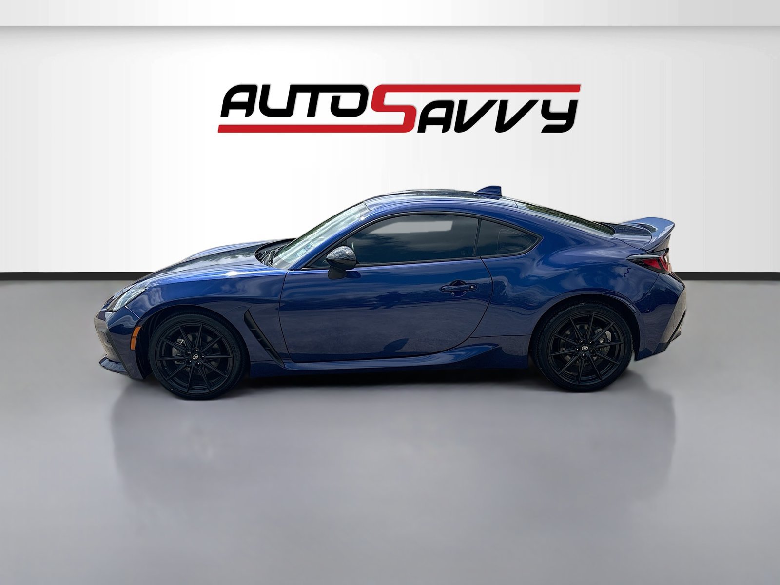 Used 2024 Toyota GR86 Premium RWD image 4