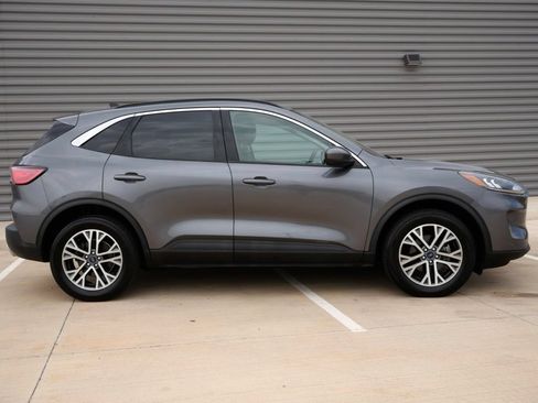 Used 2021 Ford Escape SEL AWD/4WD image 2