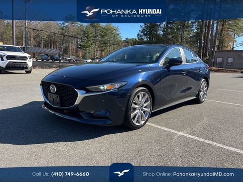 Used 2020 MAZDA MAZDA3 Sedan w/ Select Package image 1