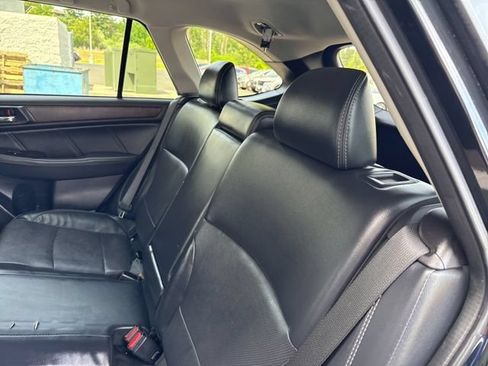 Used 2019 Subaru Outback 3.6R Limited AWD/4WD image 20