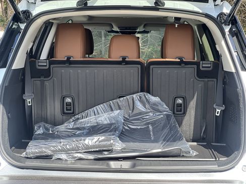 New 2026 Nissan Pathfinder Platinum FWD image 22