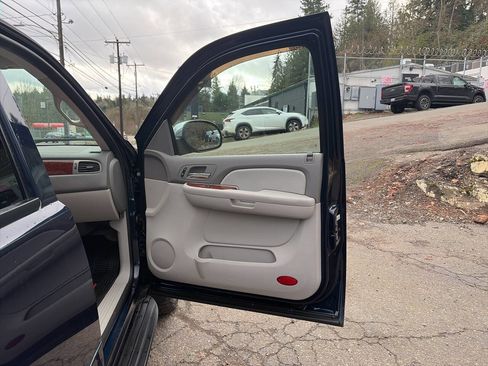 Used 2009 GMC Yukon SLT image 15