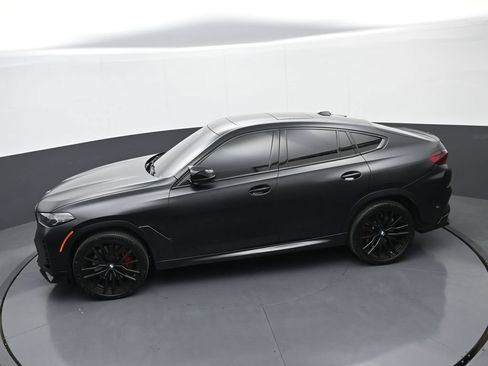 Used 2024 BMW X6 M60i w/ Climate Comfort Package AWD/4WD image 33