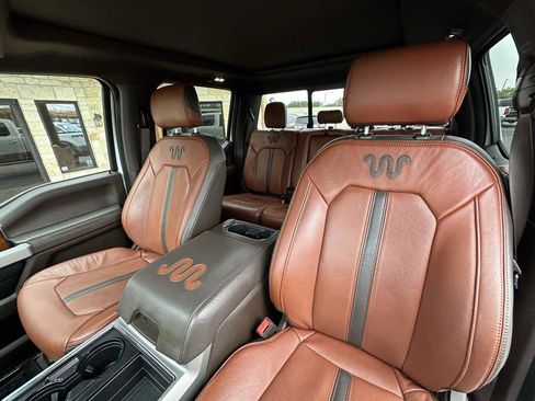 Used 2019 Ford F250 King Ranch w/ King Ranch Ultimate Package AWD/4WD image 9