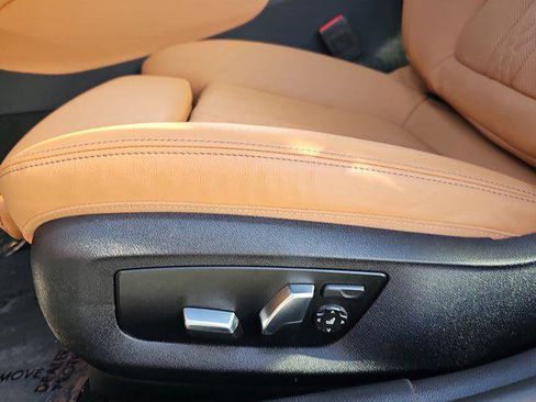 Certified 2023 BMW 530e w/ M Sport Package image 29