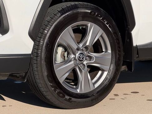 Used 2024 Toyota RAV4 XLE image 22