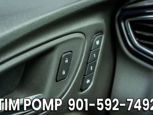 Used 2022 Buick Encore GX Essence w/ Advanced Technology Package FWD image 27