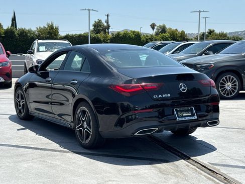 Used 2025 Mercedes-Benz CLA 250 image 8