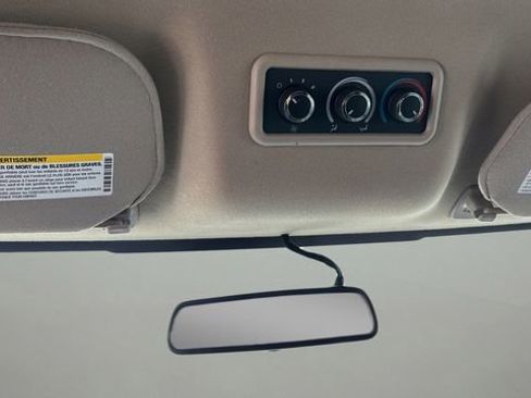 Used 2022 Chevrolet Express 3500 LS image 26