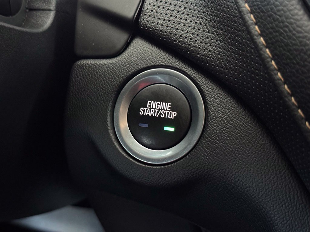 Used 2023 Chevrolet Equinox Premier FWD image 41