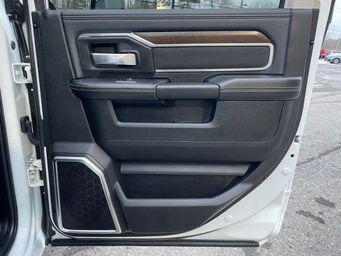 Used 2024 RAM 2500 Laramie image 13