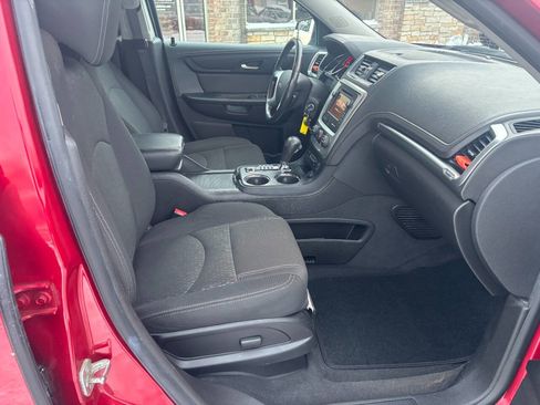 Used 2014 GMC Acadia SLE image 19