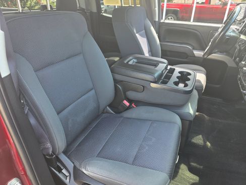 Used 2017 Chevrolet Silverado 1500 LT w/ All Star Edition AWD/4WD image 7