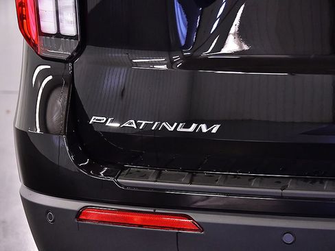 New 2026 Ford Explorer Platinum image 10