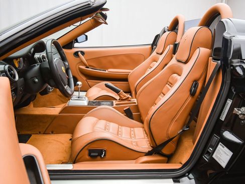 Used 2008 Ferrari F430 Spider image 17