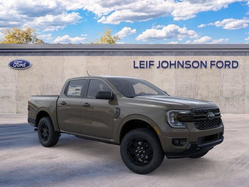 New 2026 Ford Ranger XLT w/ Black Appearance Package RWD image 7