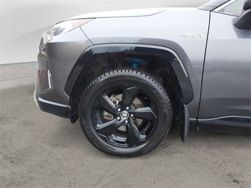 Used 2020 Toyota RAV4 XSE image 14
