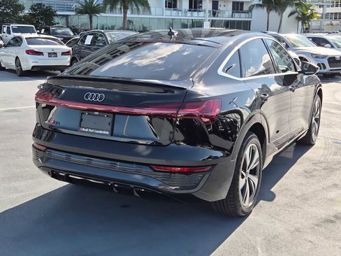 Certified 2024 Audi Q8 e-tron Premium Plus w/ Premium Plus Package image 6