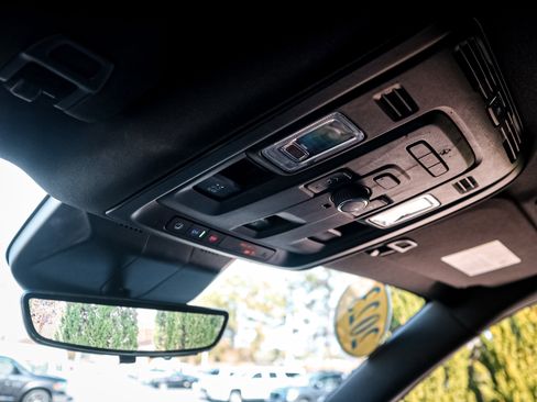 Used 2023 Cadillac Escalade ESV Sport w/ Touring Package image 27