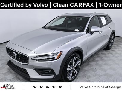 Certified 2025 Volvo V60 B5 Cross Country Plus