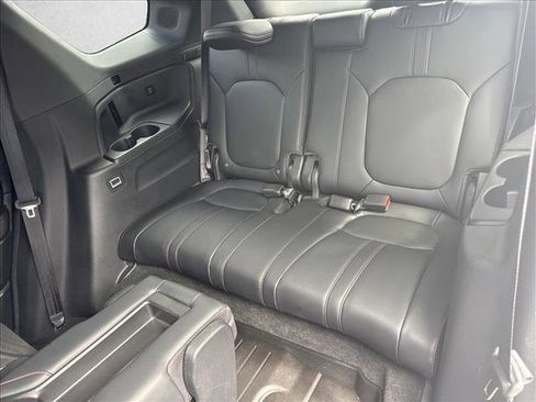 Used 2025 Honda Pilot Black Edition image 21