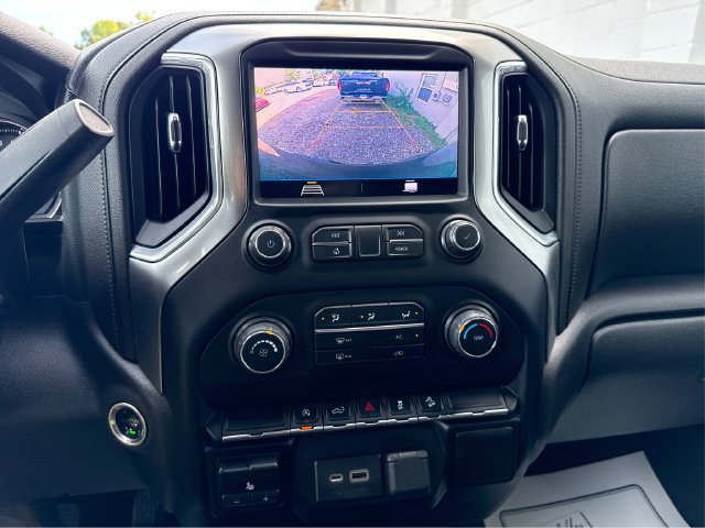 Used 2020 Chevrolet Silverado 1500 LT Trail Boss w/ Bed Protection Package AWD/4WD image 31