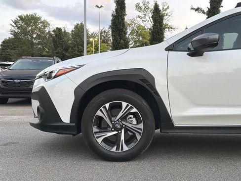 Used 2026 Subaru Crosstrek 2.5i Premium AWD/4WD image 9